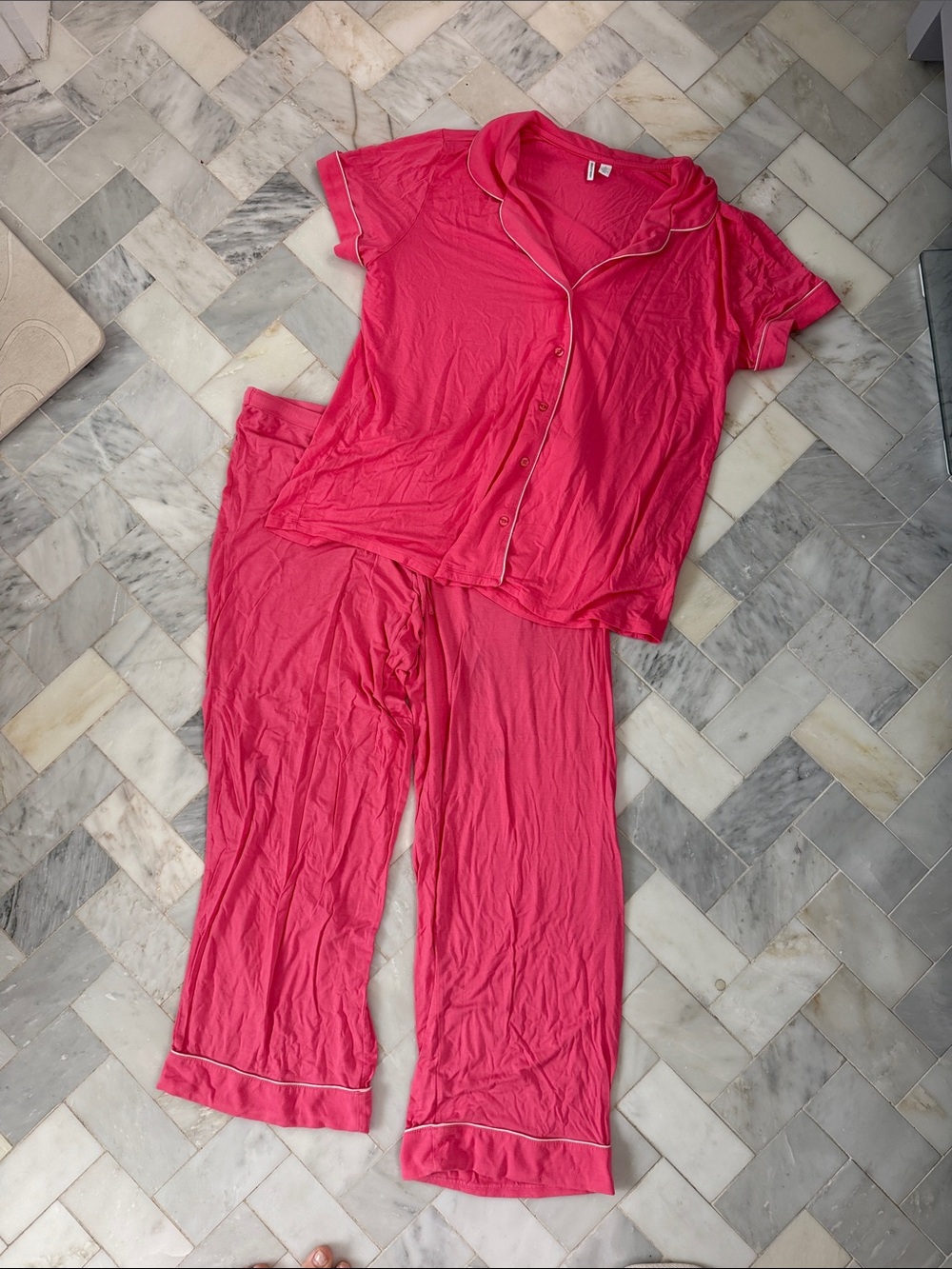 Nordstroms Women's Pink Short-Sleeve Button Pajama Set